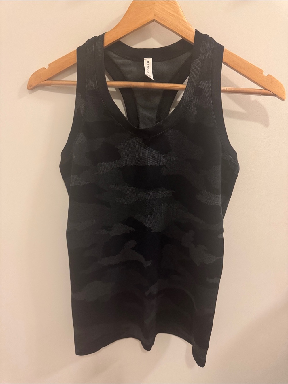 Athleta Women’s Black Camo Racerback Tank Top